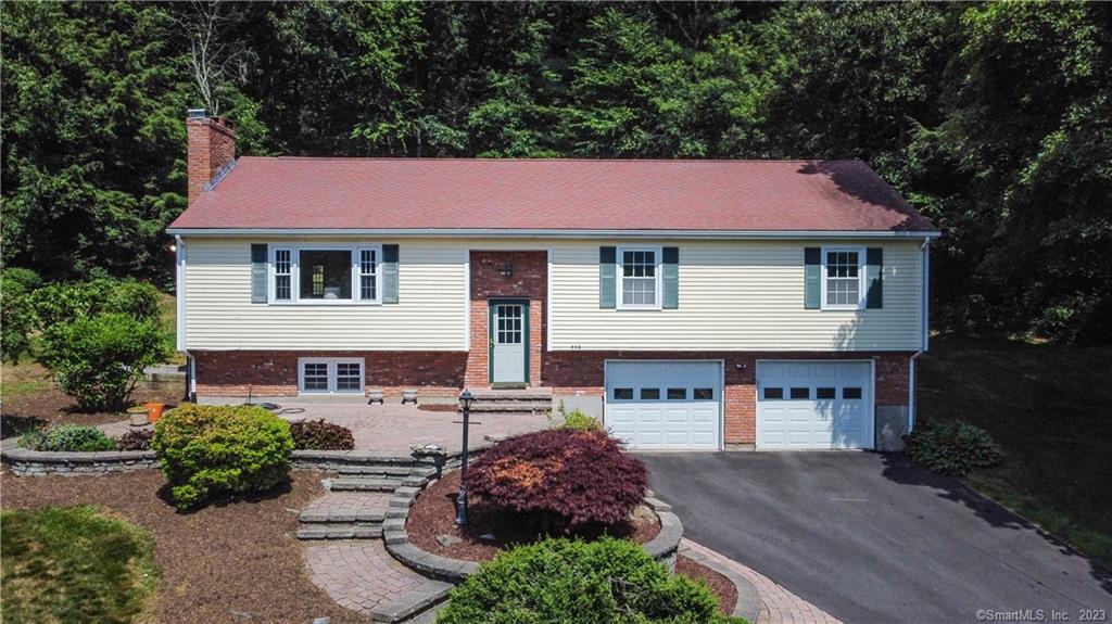 Welcome to 258 New Rd. Avon