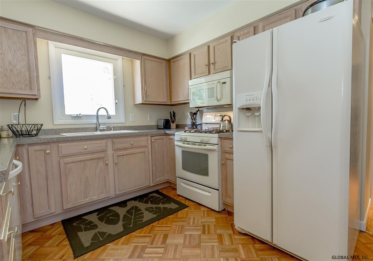 8 Carr Road Wilton, NY 12866 - Photo 5 of 23 Photo 5