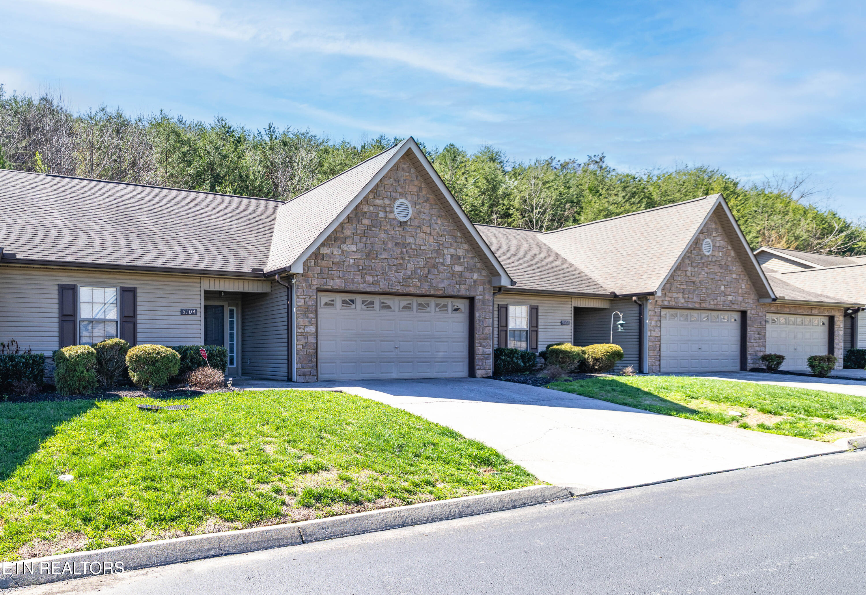 5104 Cates Bend Way Powell, TN 37849 - Photo 3 of 37 755A3075-Edit
