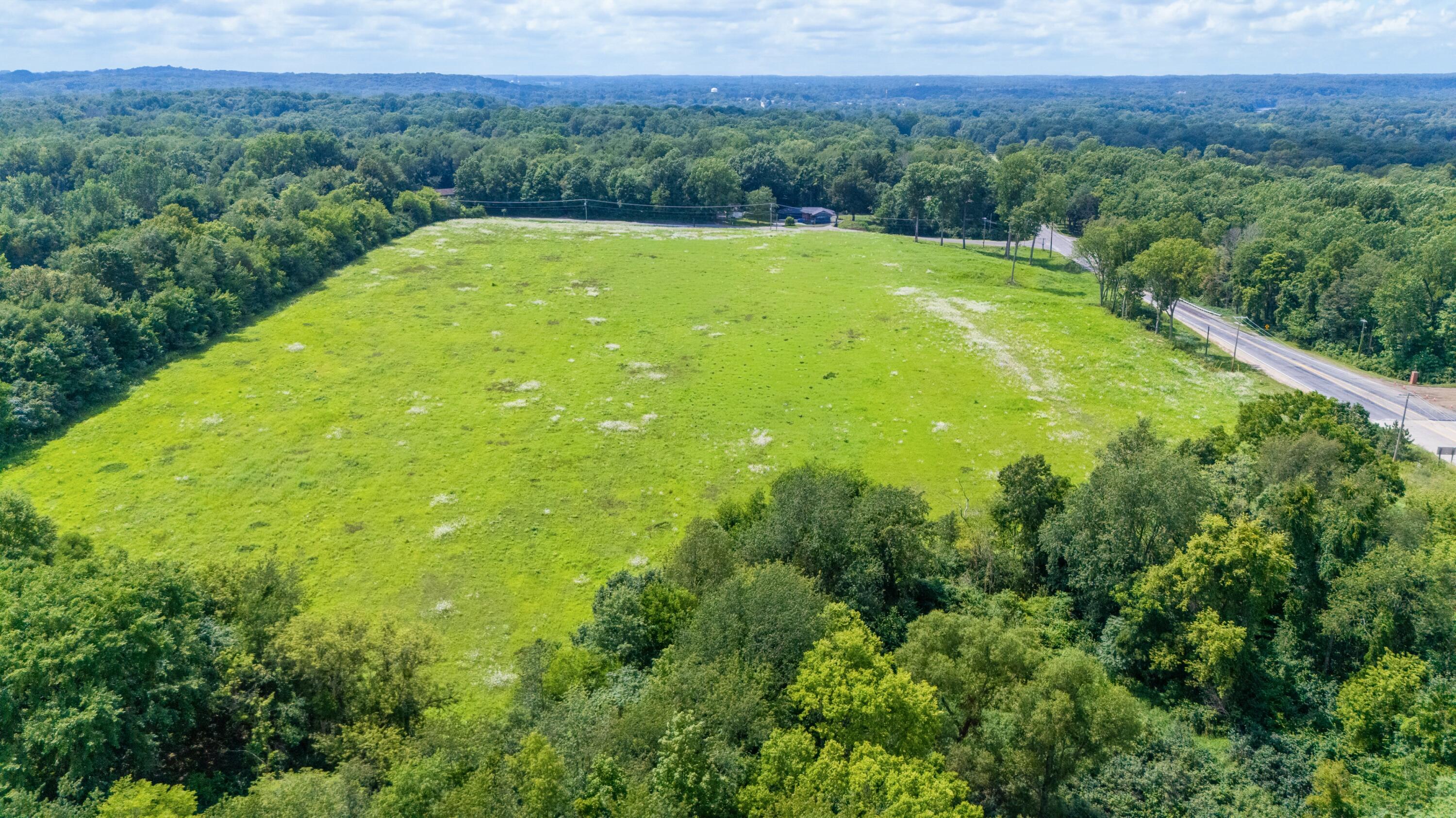Mayflower Road Niles, MI 49120 - Photo 10 of 22 28DJI_20260807145518_0014_D