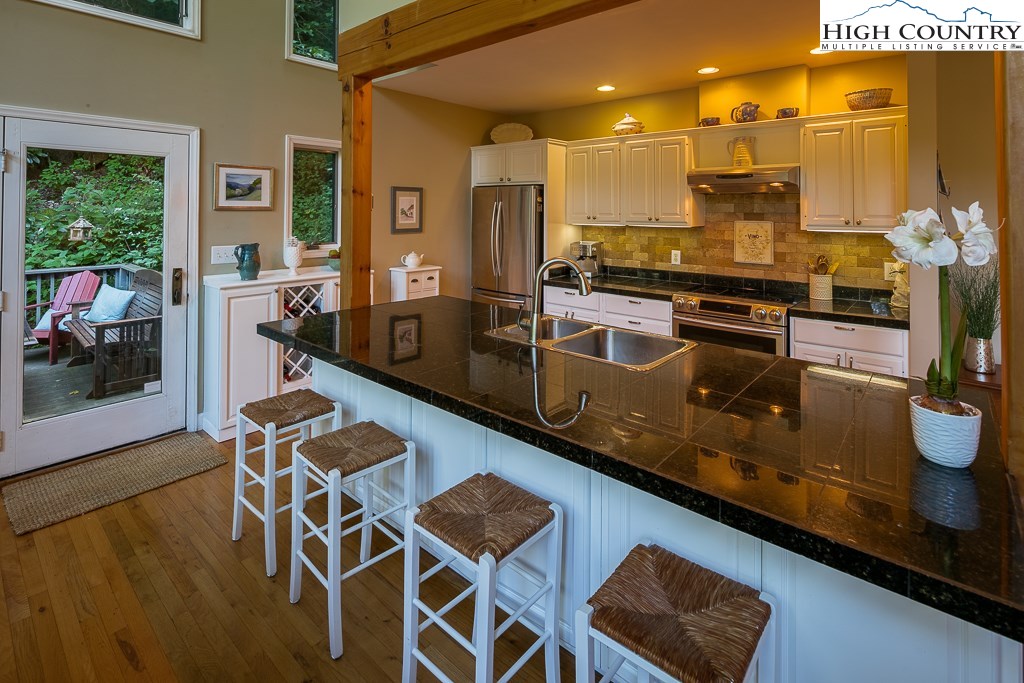 2177 Broadstone Road Banner Elk, NC 28604 - Photo 8 of 35 Gallery Image 8