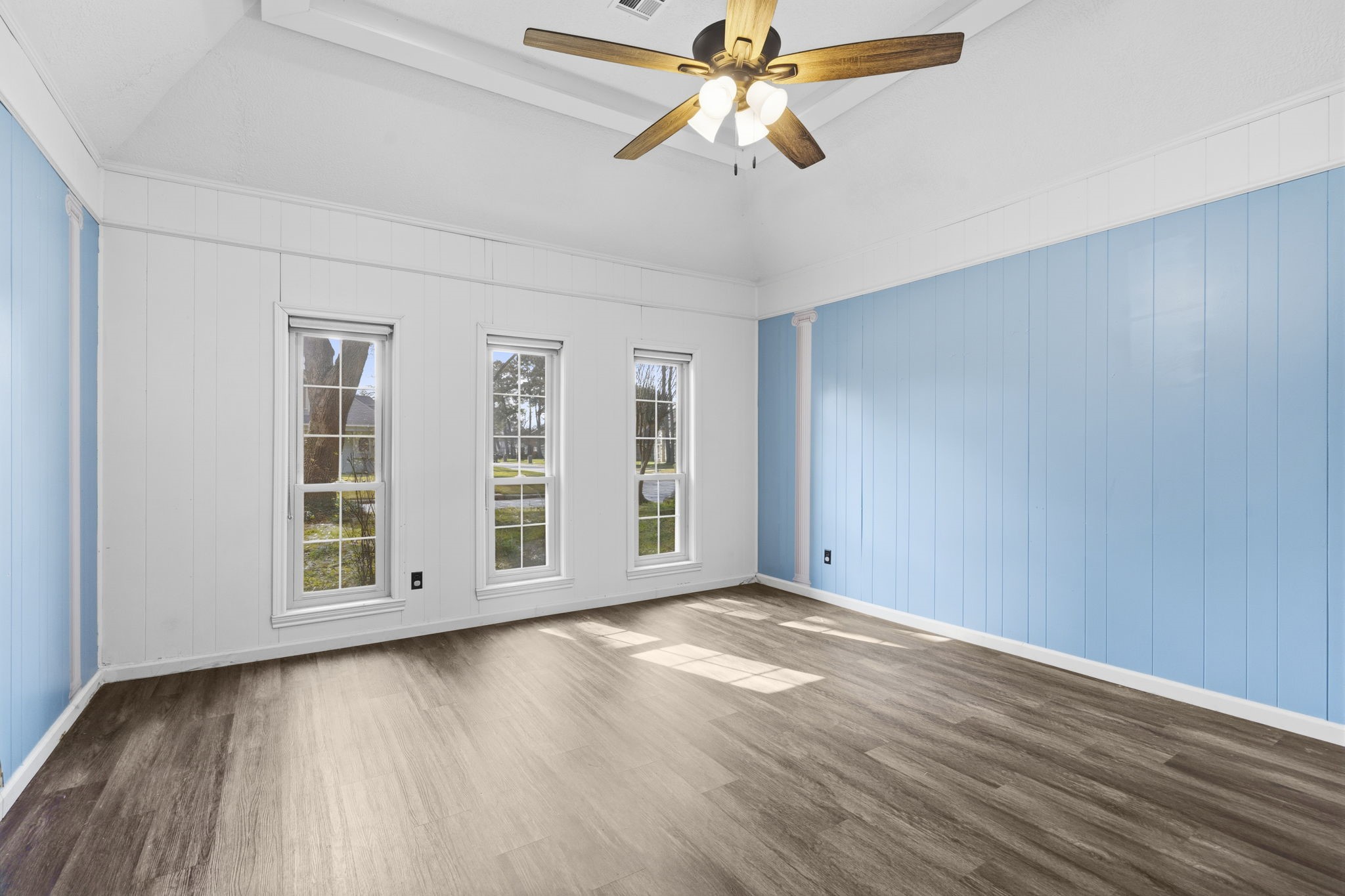 18326 Lake Oaks Drive Spring, TX 77388 - Photo 12 of 37 Downstairs flex space