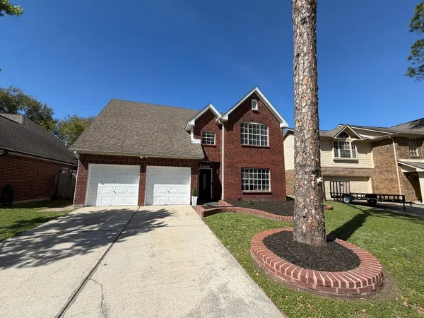 $349,500 | 14610 Cobre Valley Drive, Houston, TX 77062