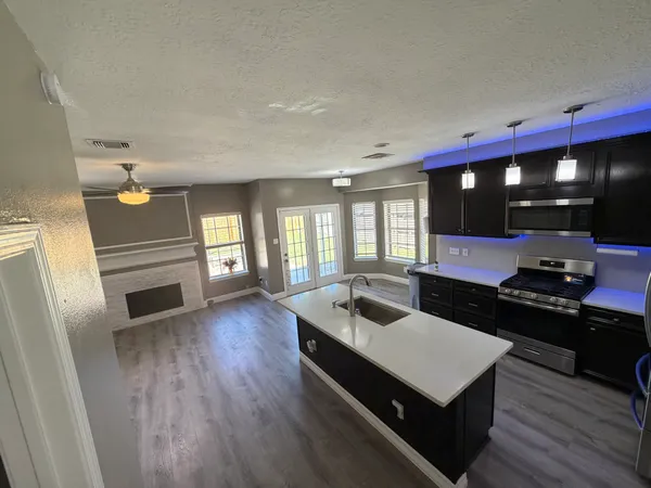 $349,500 | 14610 Cobre Valley Drive, Houston, TX 77062