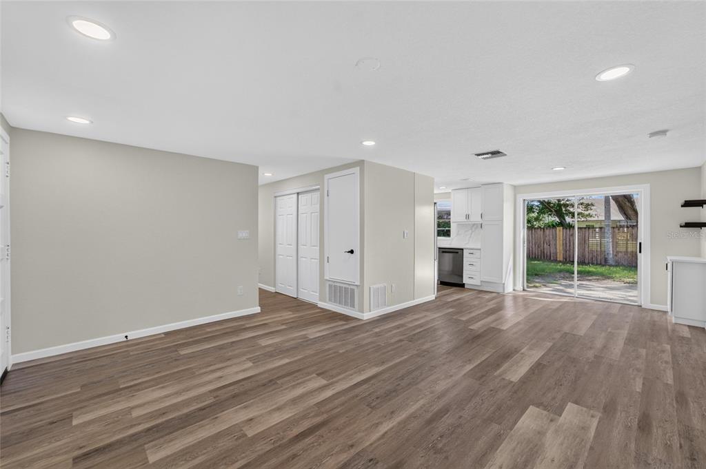 522 Highview Circle North Brandon, FL 33510 - Photo 23 of 57