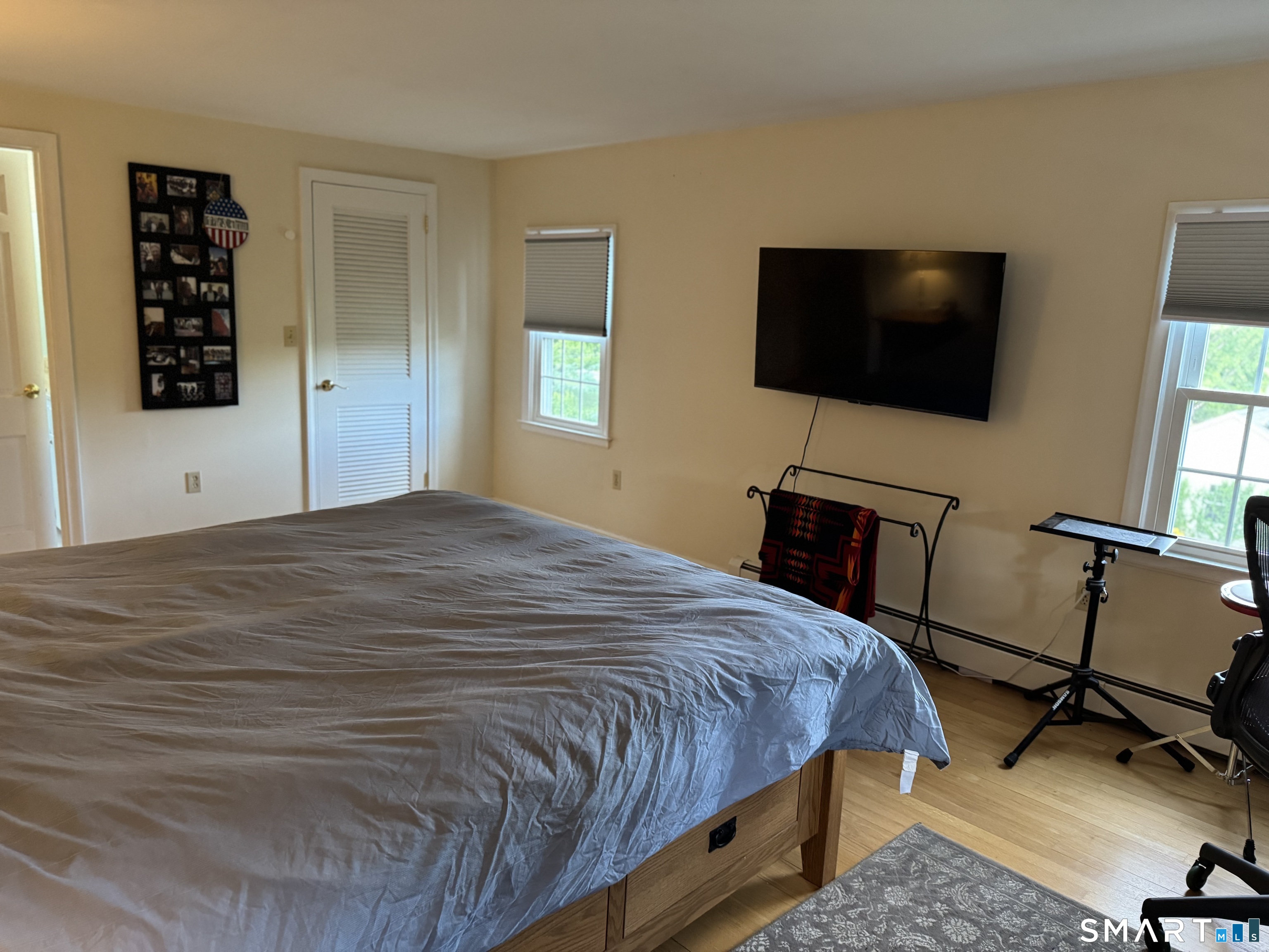 28 Crestwood Road Simsbury, CT 06070 - Photo 17 of 19