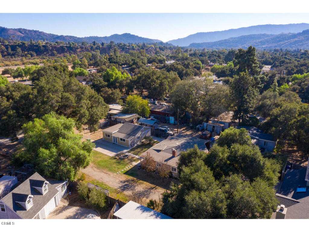 564 Burnham Road Oak View, CA 93022 - Photo 4 of 37 a view of city and mountain