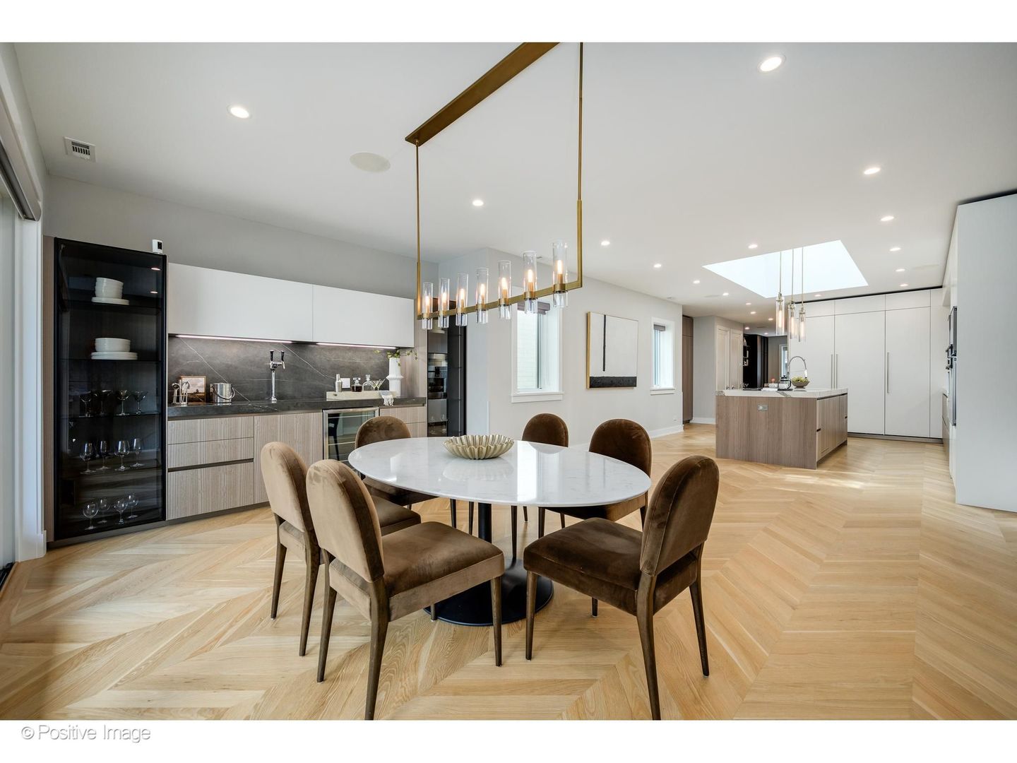 220 South Green Street, Unit 4S Chicago, IL 60607 - Photo 10 of 42 Gallery Image 10