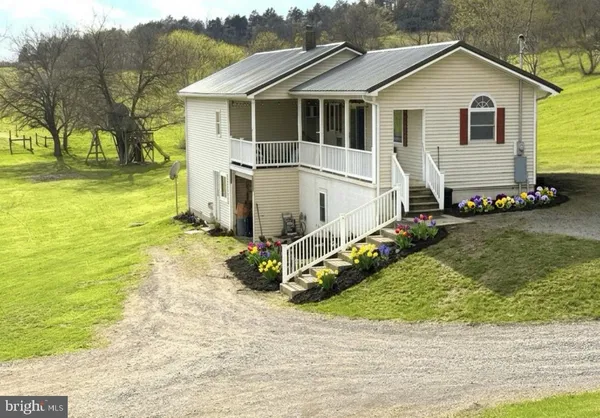 $230,000 | 93 Shale Lane, Port Royal, PA 17082