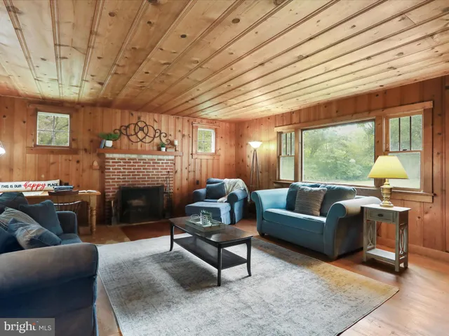 $340,000 | 1485 Compton Hollow Road, Rileyville, VA 22650