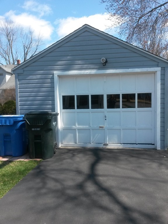 99 Gilman Street Springfield, MA 01118 - Photo 29 of 30 a front view of a house