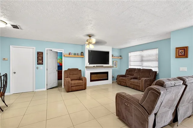 $325,000 | 750 Southwest Port St Lucie Boulevard, Port St. Lucie, FL 34953