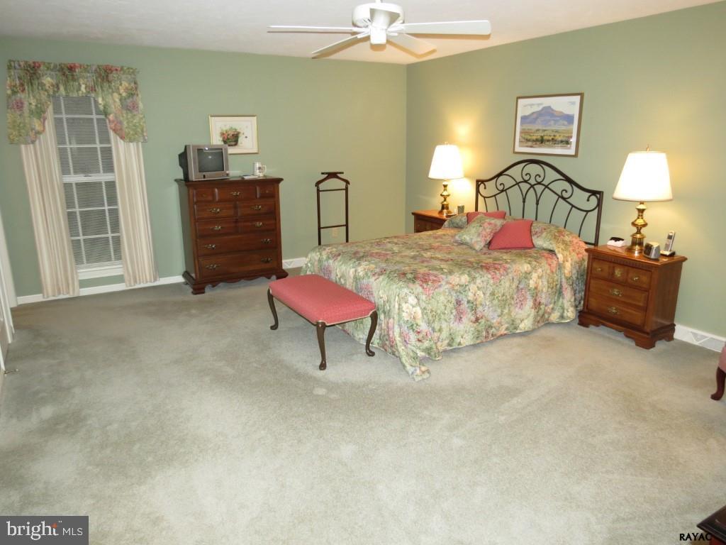 3680 Cheltenham Road York, PA 17402 - Photo 16 of 36 Gallery Image 16