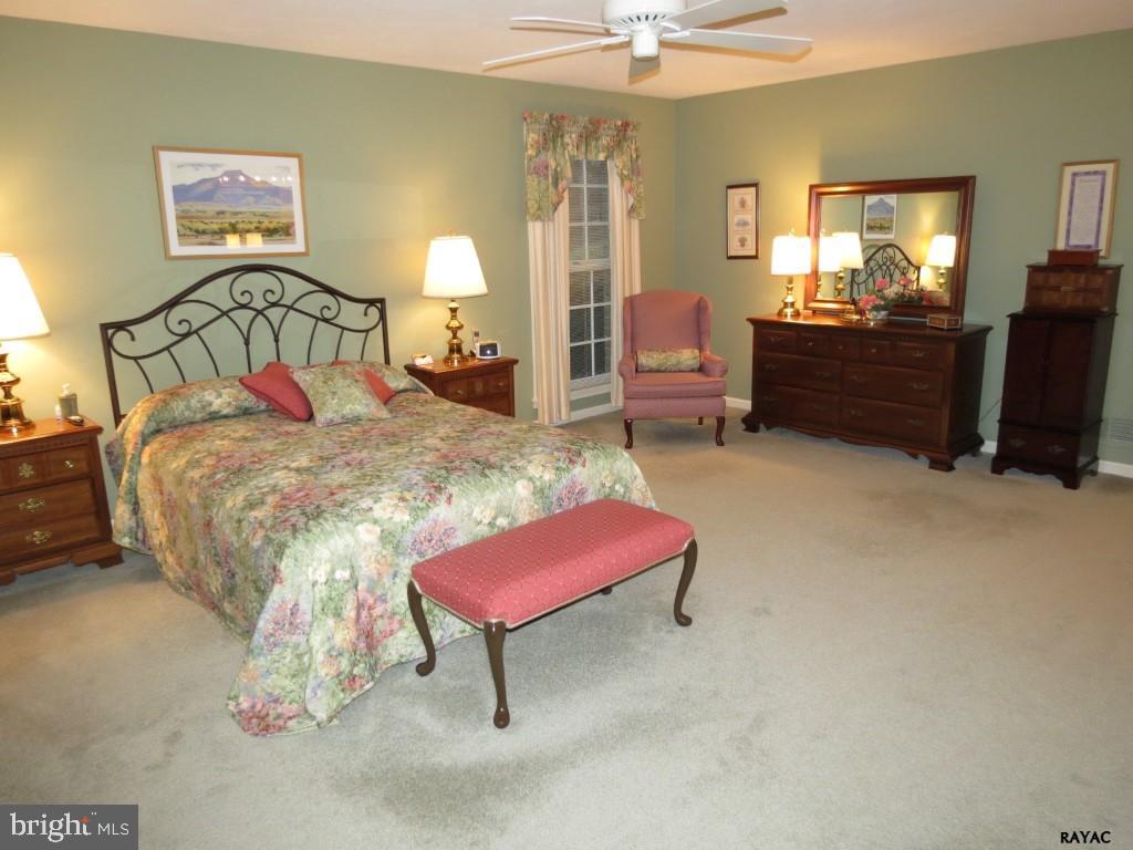 3680 Cheltenham Road York, PA 17402 - Photo 17 of 36 Gallery Image 17