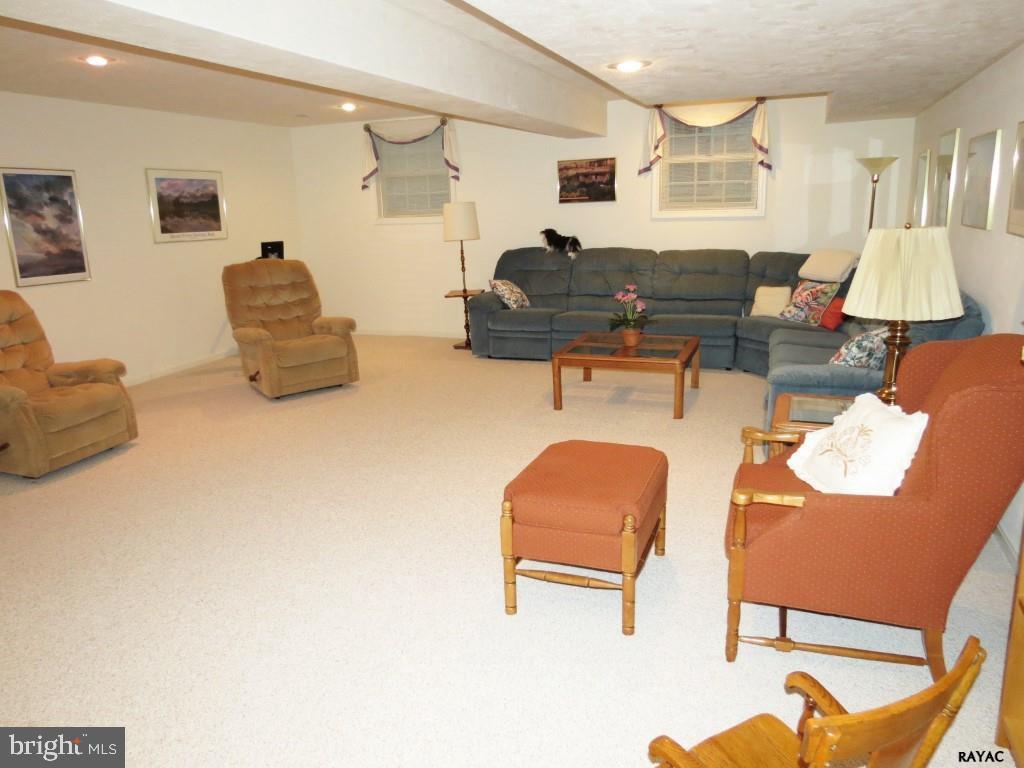 3680 Cheltenham Road York, PA 17402 - Photo 25 of 36 Gallery Image 25