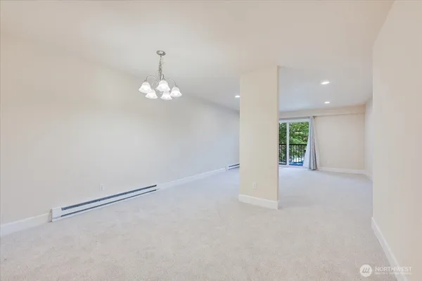 $399,950 | 14600 Northeast 32nd Street, Unit I16, Bellevue, WA 98007