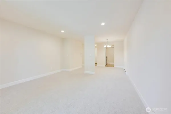 $399,950 | 14600 Northeast 32nd Street, Unit I16, Bellevue, WA 98007