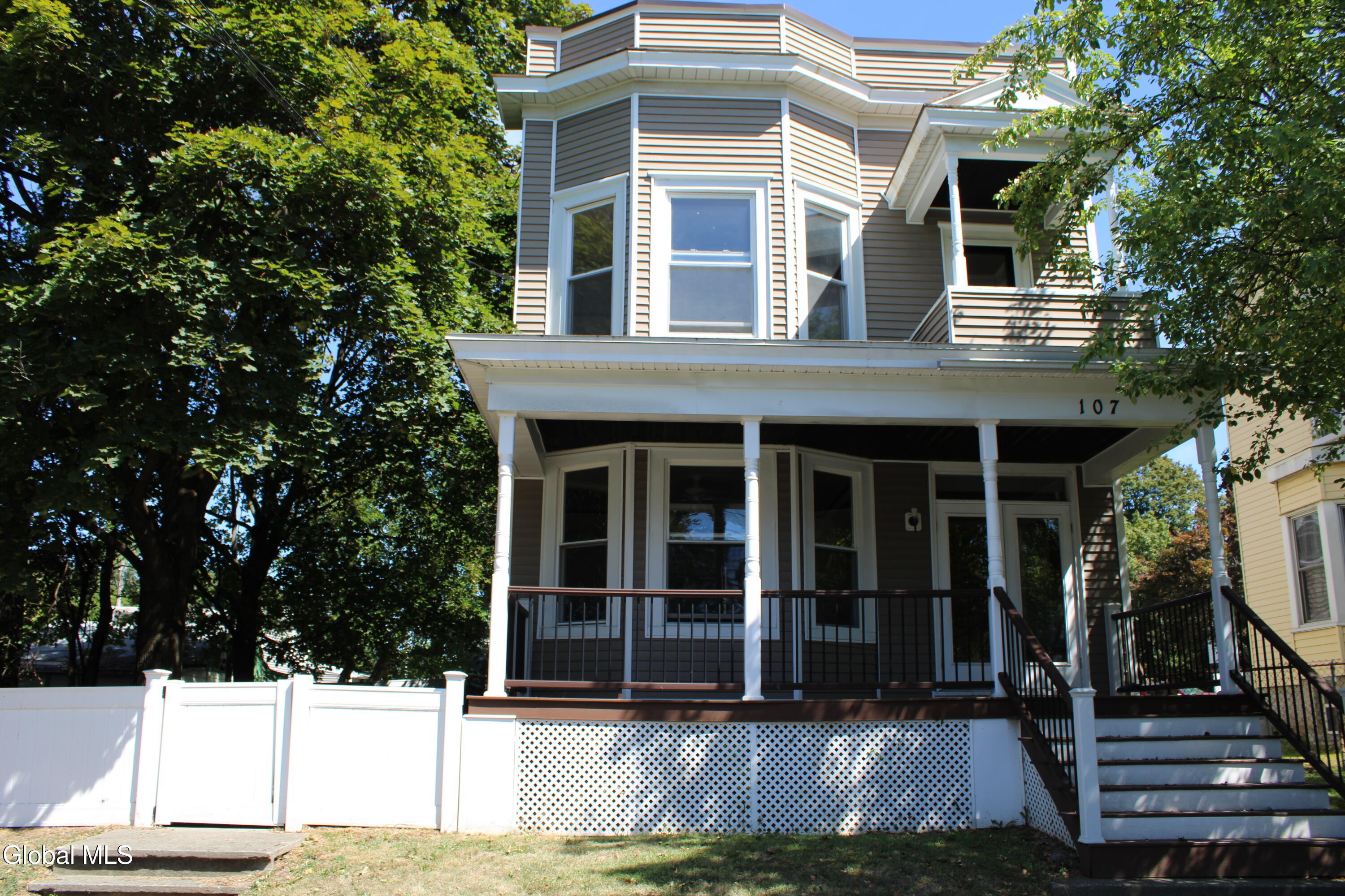 107 3rd Avenue Rensselaer, NY 12144 - Photo 1 of 46 1