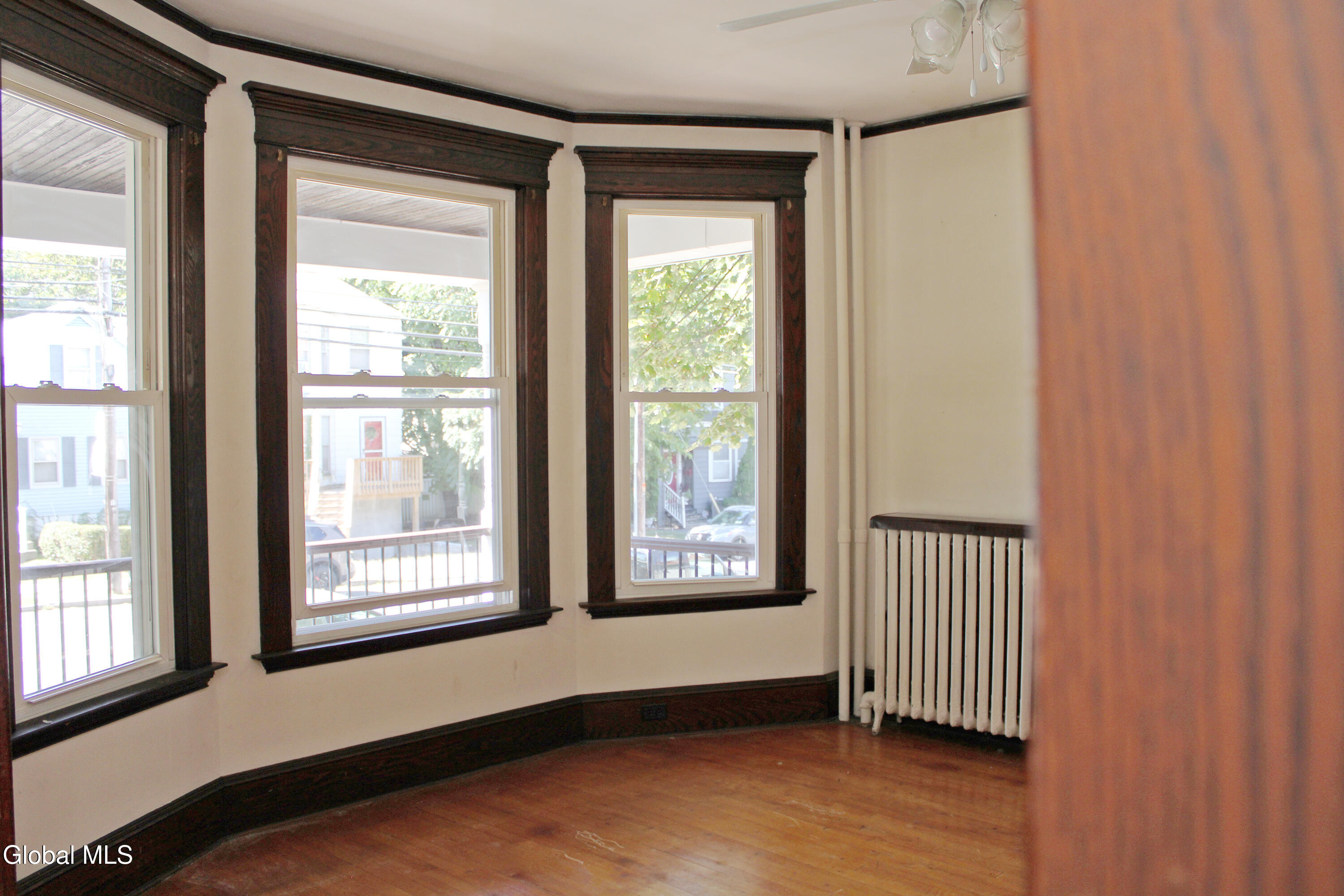 107 3rd Avenue Rensselaer, NY 12144 - Photo 3 of 46 7