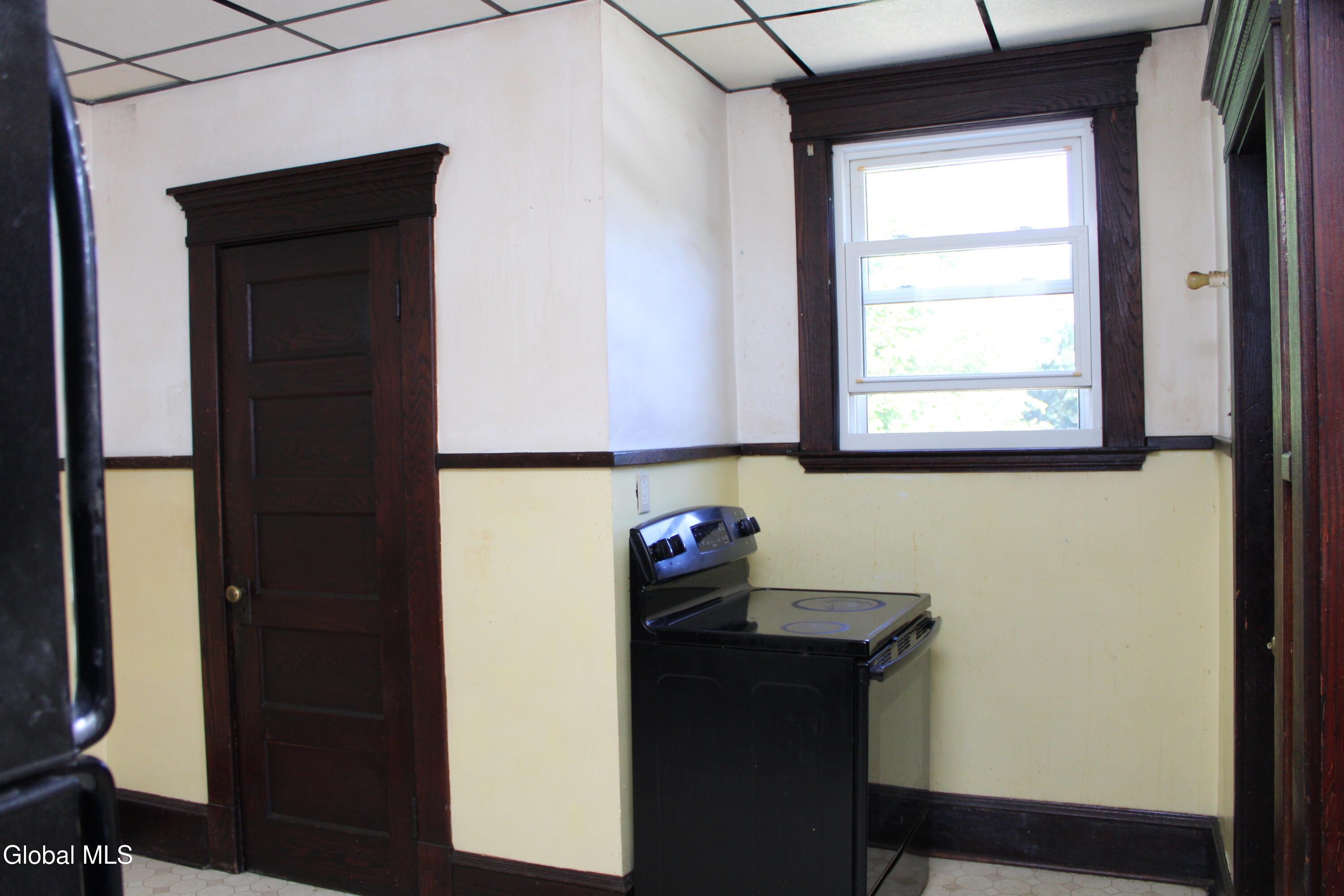 107 3rd Avenue Rensselaer, NY 12144 - Photo 36 of 46 33