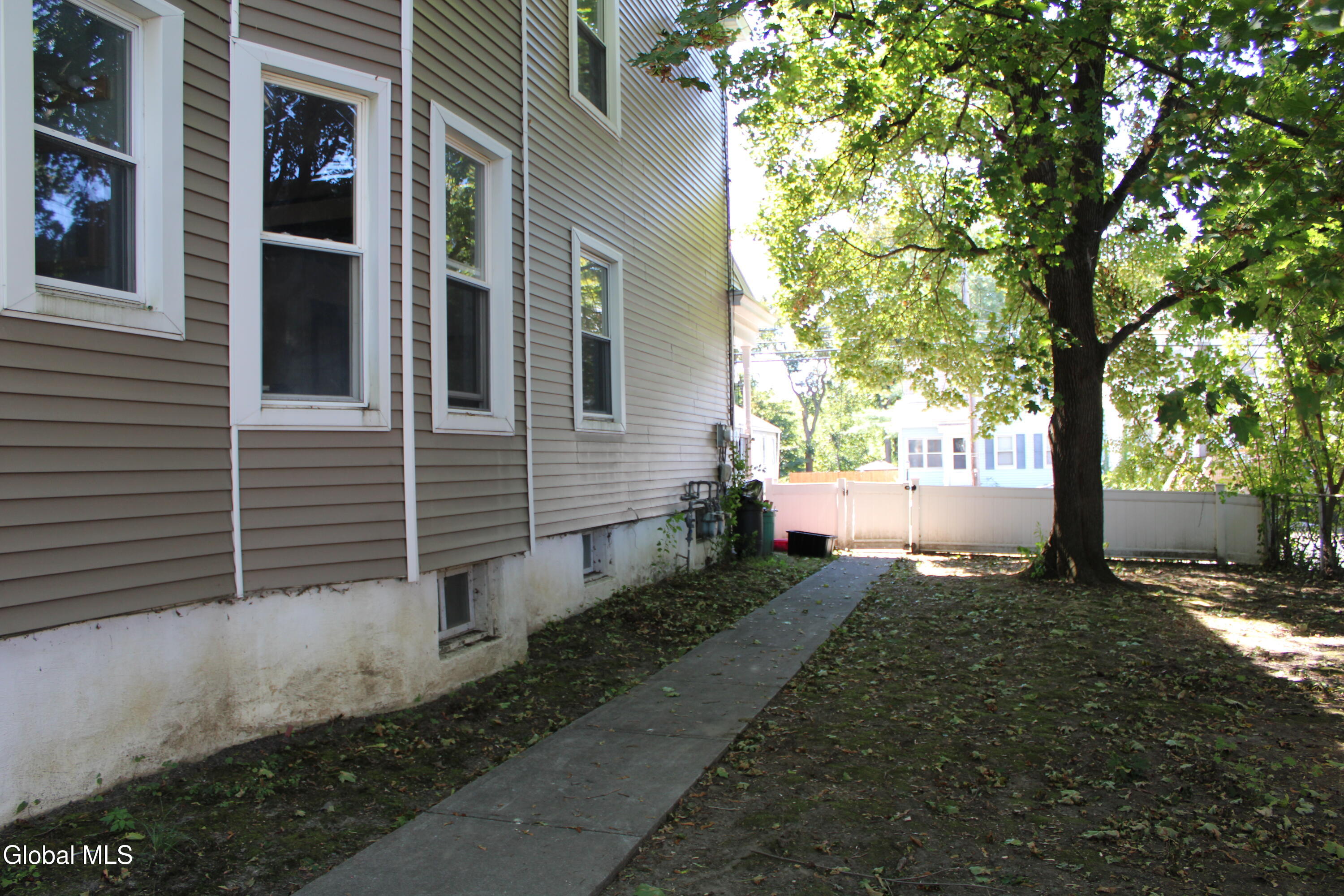 107 3rd Avenue Rensselaer, NY 12144 - Photo 40 of 46 37