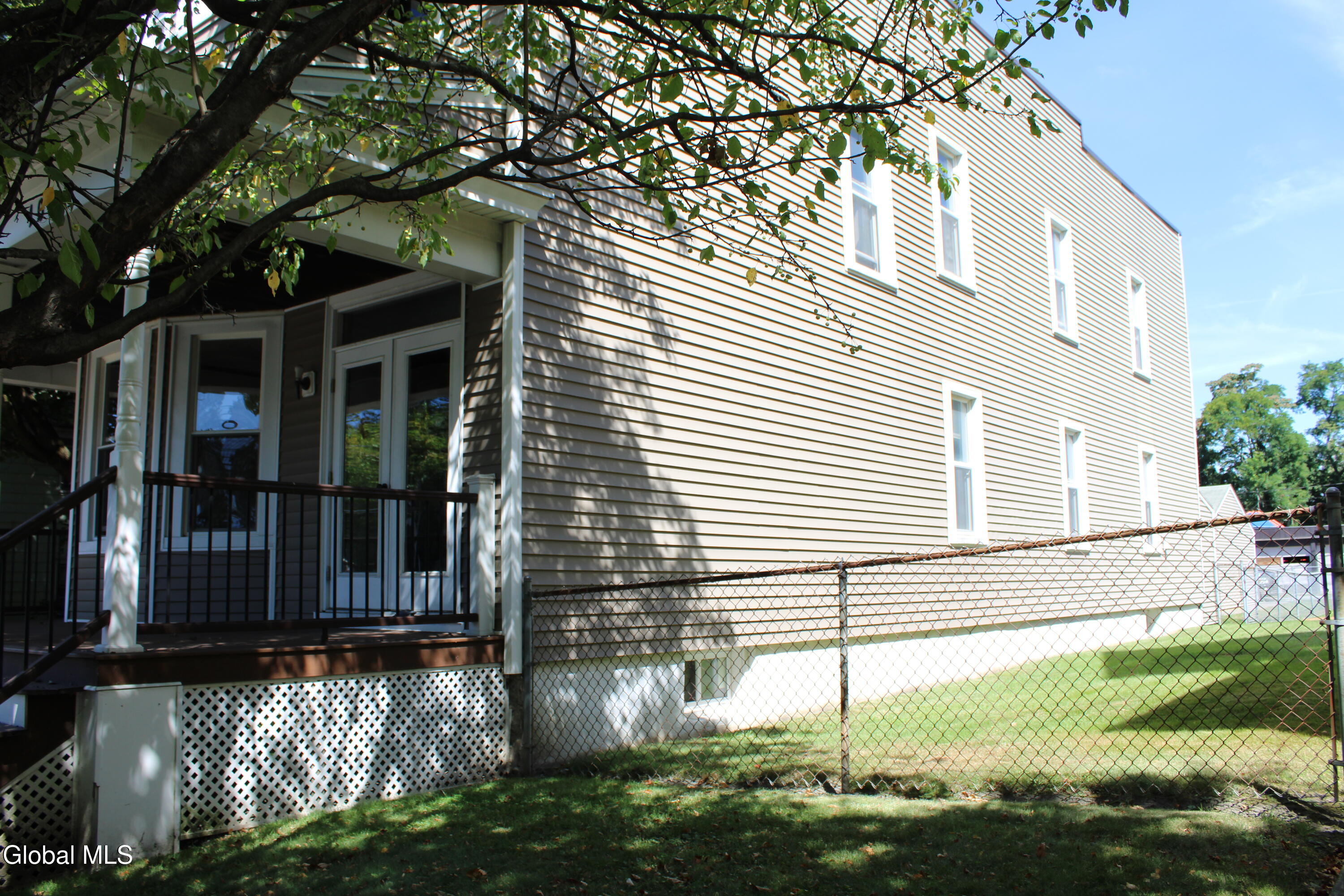 107 3rd Avenue Rensselaer, NY 12144 - Photo 45 of 46 3