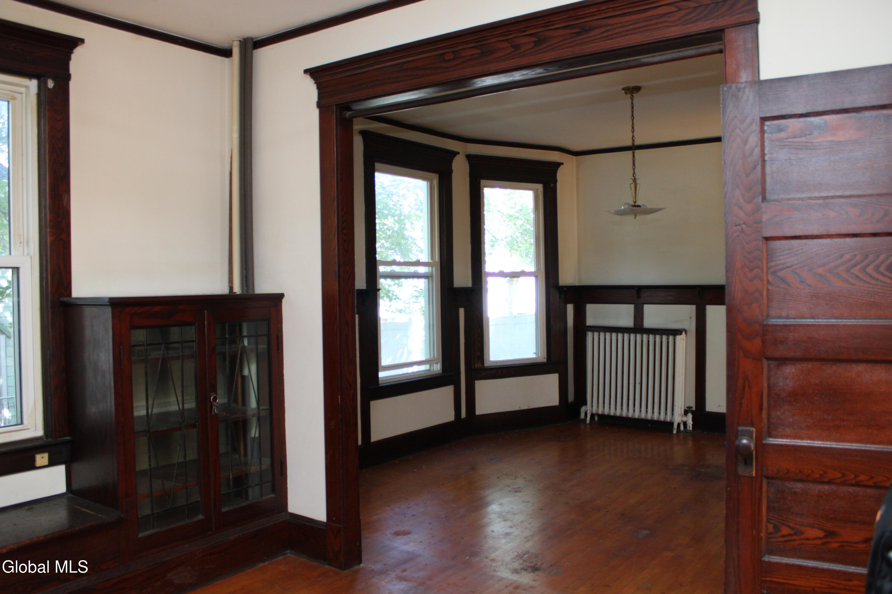 107 3rd Avenue Rensselaer, NY 12144 - Photo 8 of 46 9a