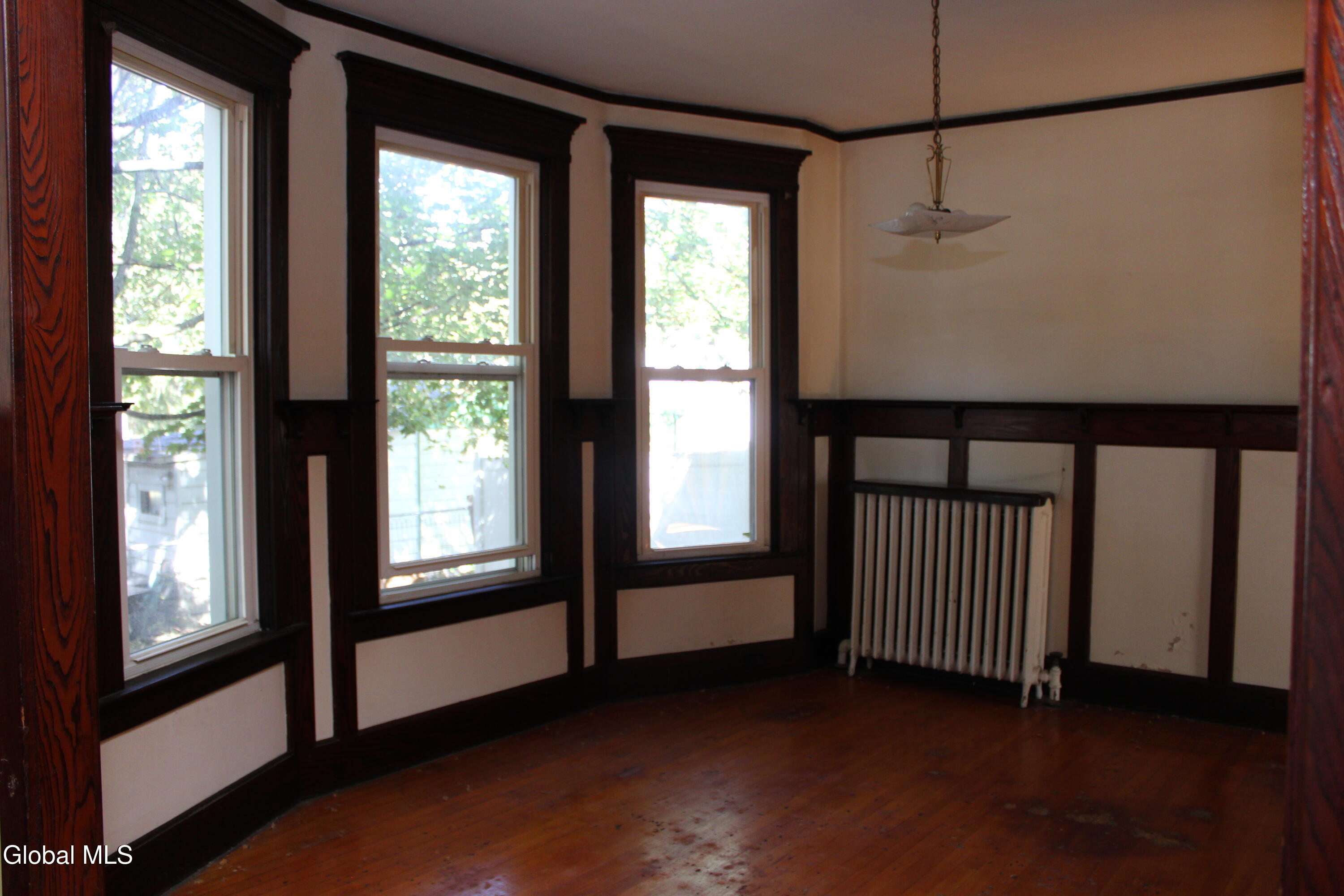 107 3rd Avenue Rensselaer, NY 12144 - Photo 9 of 46 9b