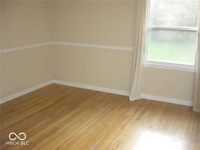 $2,150 | 6486 North Oxford Street, Indianapolis, IN 46220