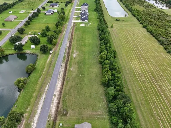 $32,500 | 9 Oaks Dr Lake, Lake Charles, LA 70607