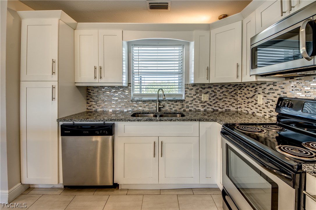 1625 Long Meadow Road Fort Myers, FL 33919 - Photo 8 of 29 Gallery Image 8