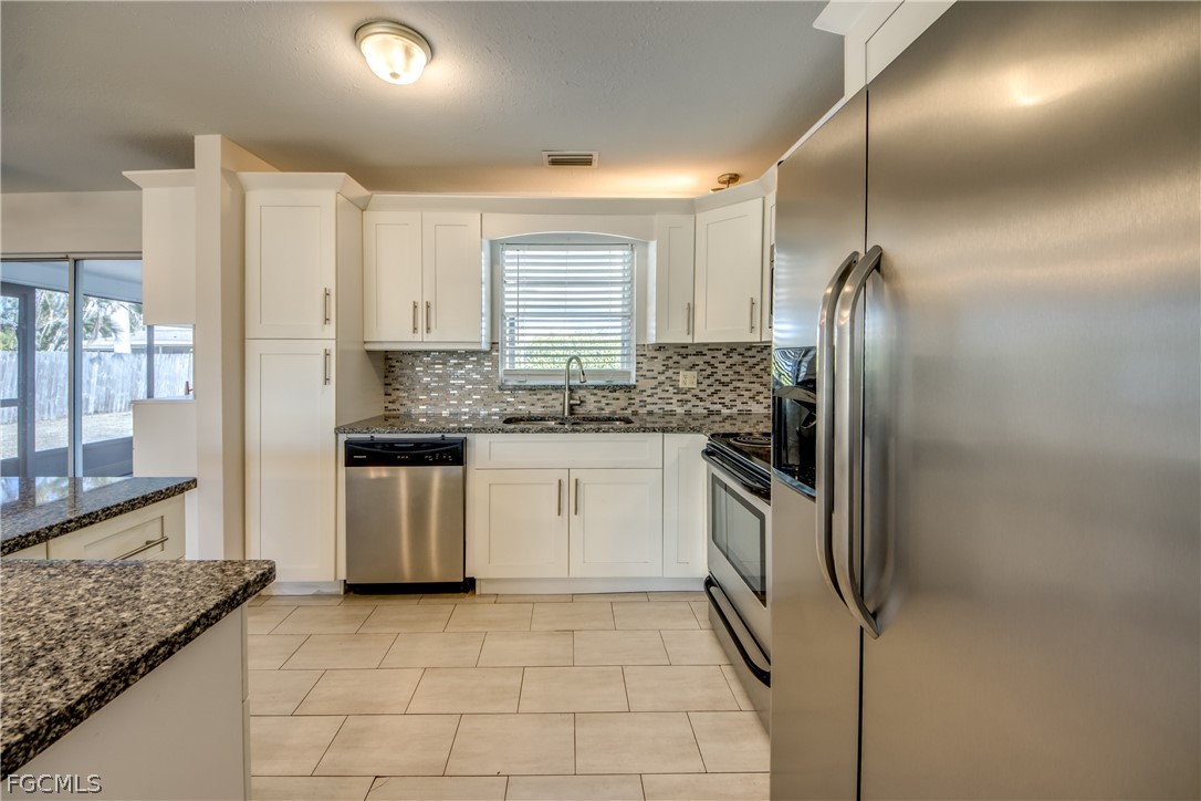 1625 Long Meadow Road Fort Myers, FL 33919 - Photo 9 of 29 Gallery Image 9