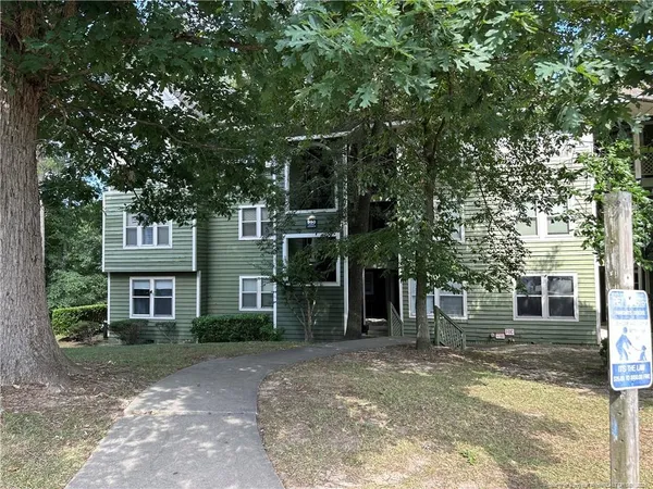 $80,000 | 950 Stewarts Creek Drive, Unit 5, Fayetteville, NC 28314