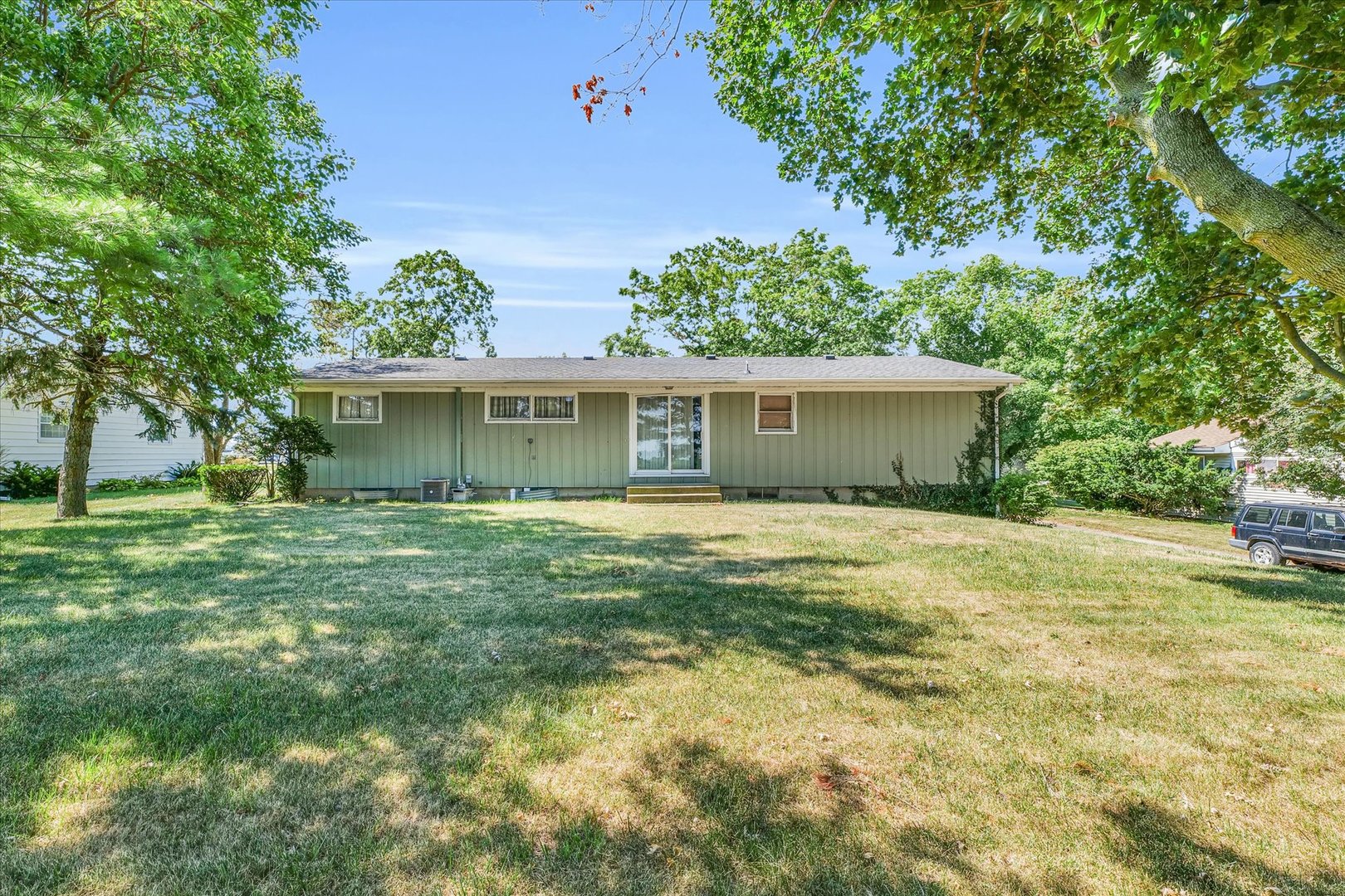 312 East 3rd Street Melvin, IL 60952 - Photo 3 of 22 Gallery Image 3