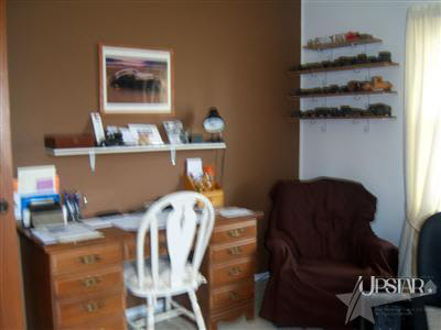 407 James Street Butler, IN 46721 - Photo 6 of 22