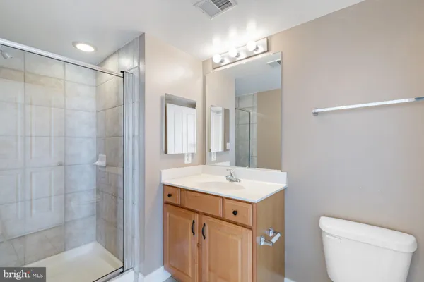 $2,600 | 414 Water Street, Unit 2512, Baltimore, MD 21202