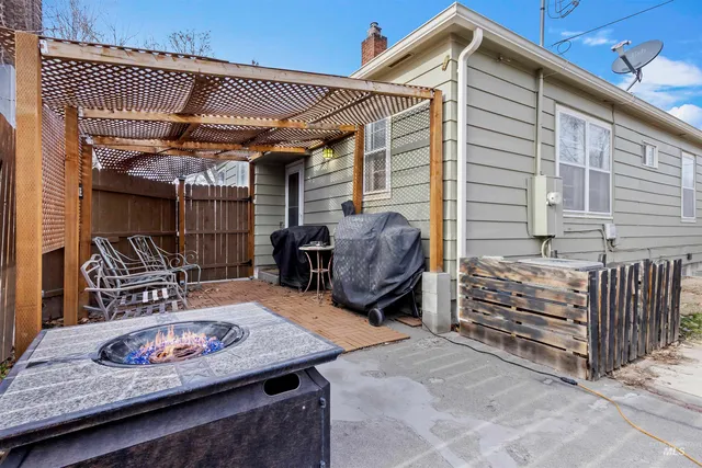 $335,000 | 184 Taylor Street, Twin Falls, ID 83301