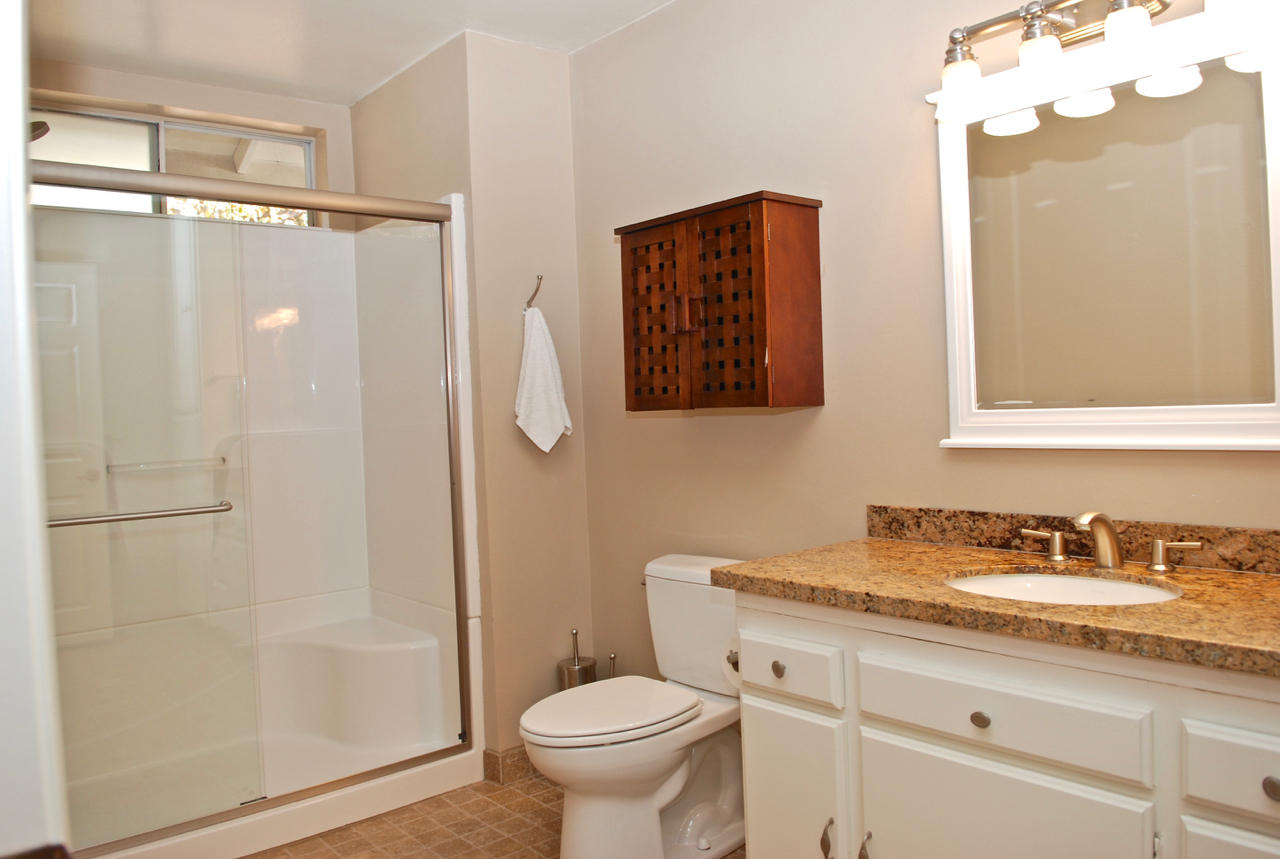 6004 Berkeley Road Goleta, CA 93117 - Photo 18 of 20 Bath 1