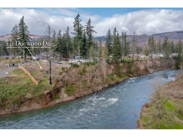 $649,000 | 241 Dogwood Drive, Gates, OR 97346