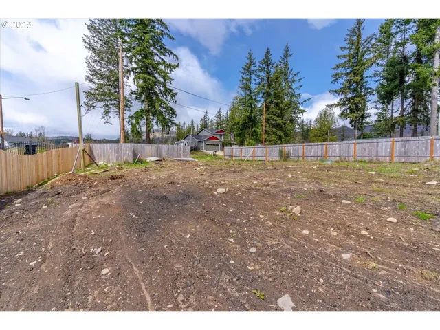 $649,000 | 241 Dogwood Drive, Gates, OR 97346