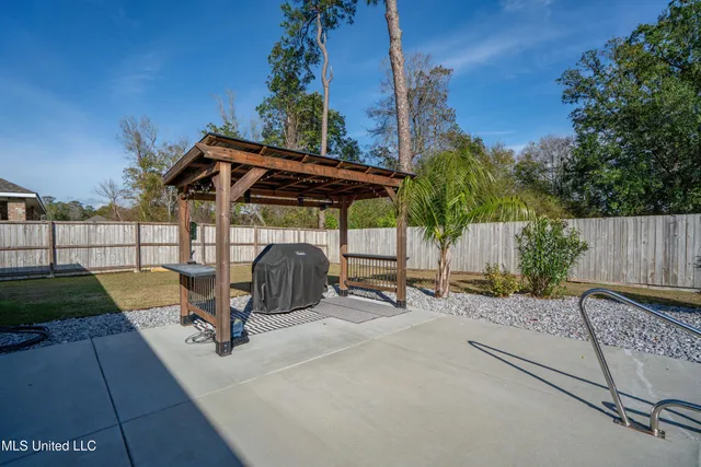 $399,911 | 7006 Crawford Drive, Long Beach, MS 39560