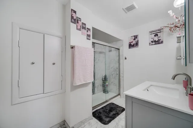 $318,000 | 4329 Applewood Lane, Matteson, IL 60443