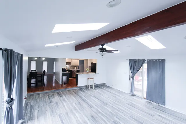 $318,000 | 4329 Applewood Lane, Matteson, IL 60443