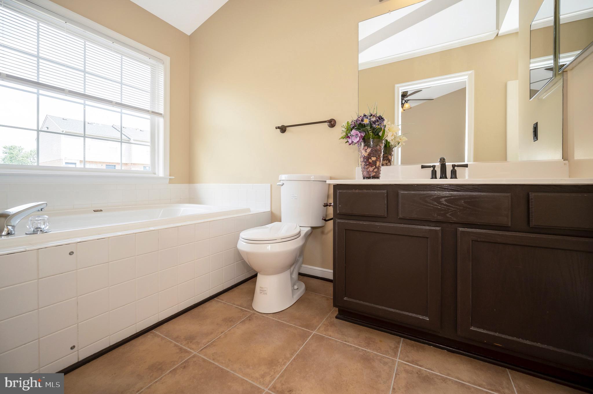 303 Donelson Loop Stafford, VA 22554 - Photo 15 of 50 Primary bath with soaking tub