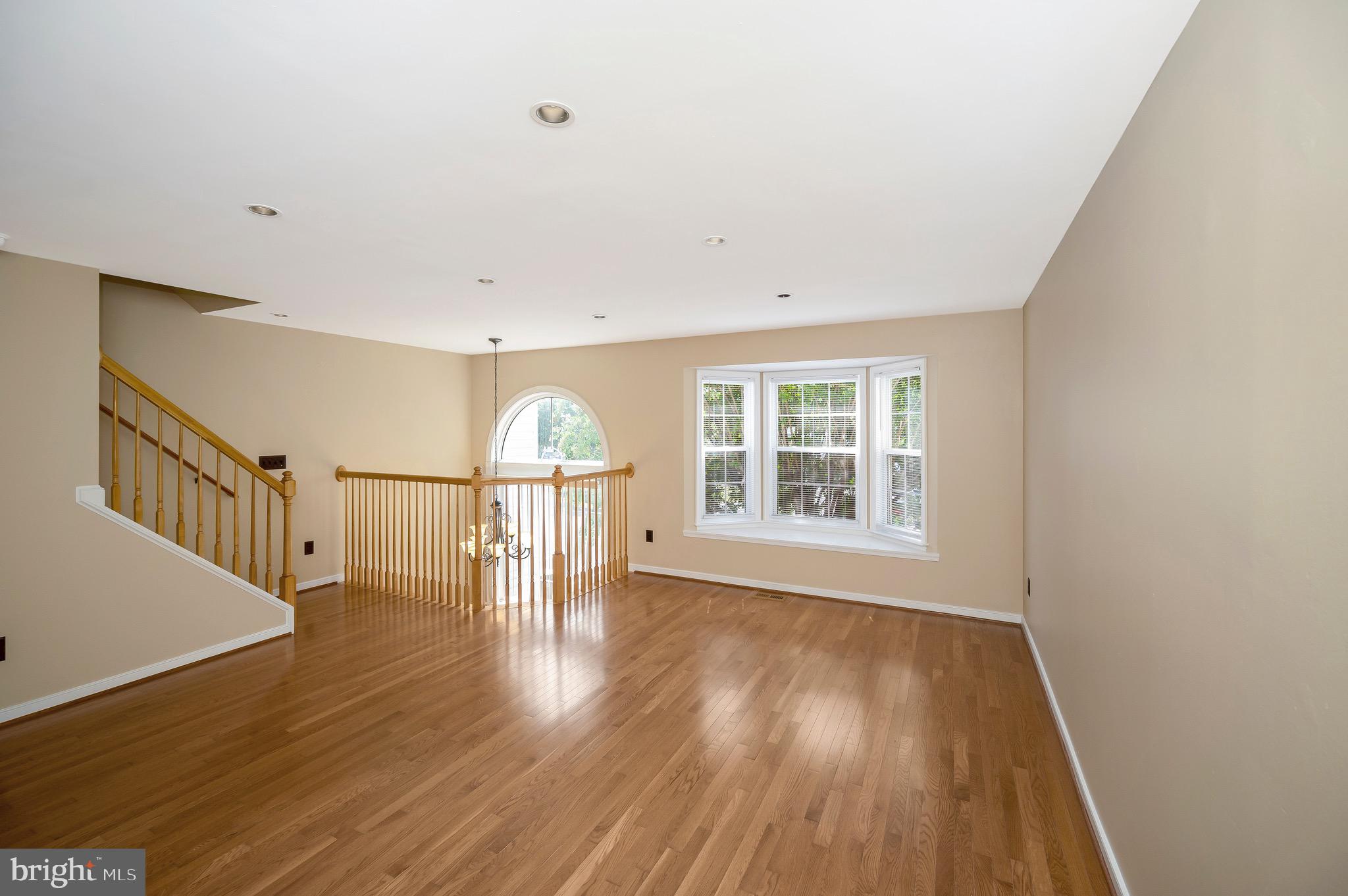 303 Donelson Loop Stafford, VA 22554 - Photo 27 of 50 Spacious living room