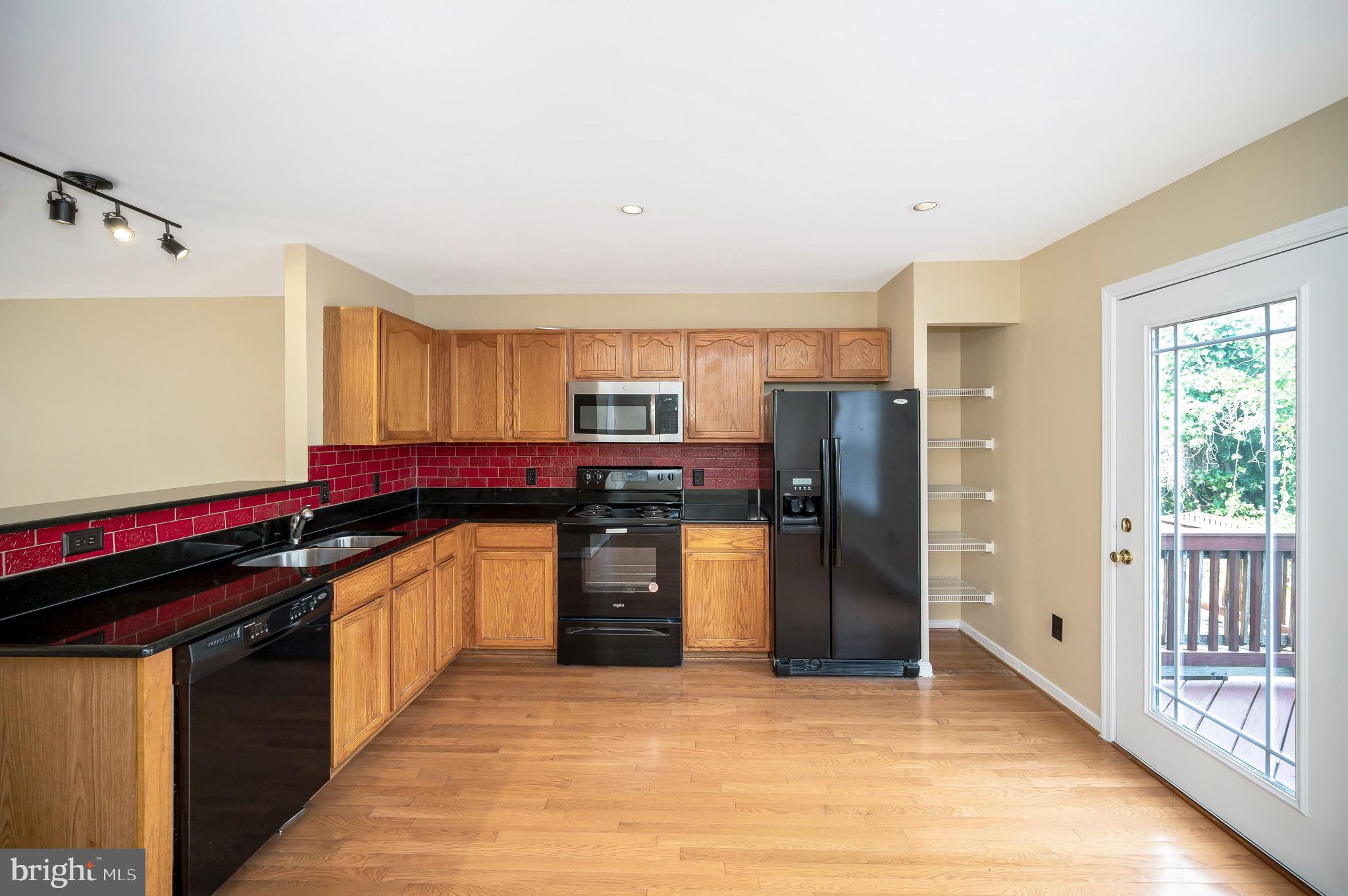 303 Donelson Loop Stafford, VA 22554 - Photo 31 of 50 Kitchen