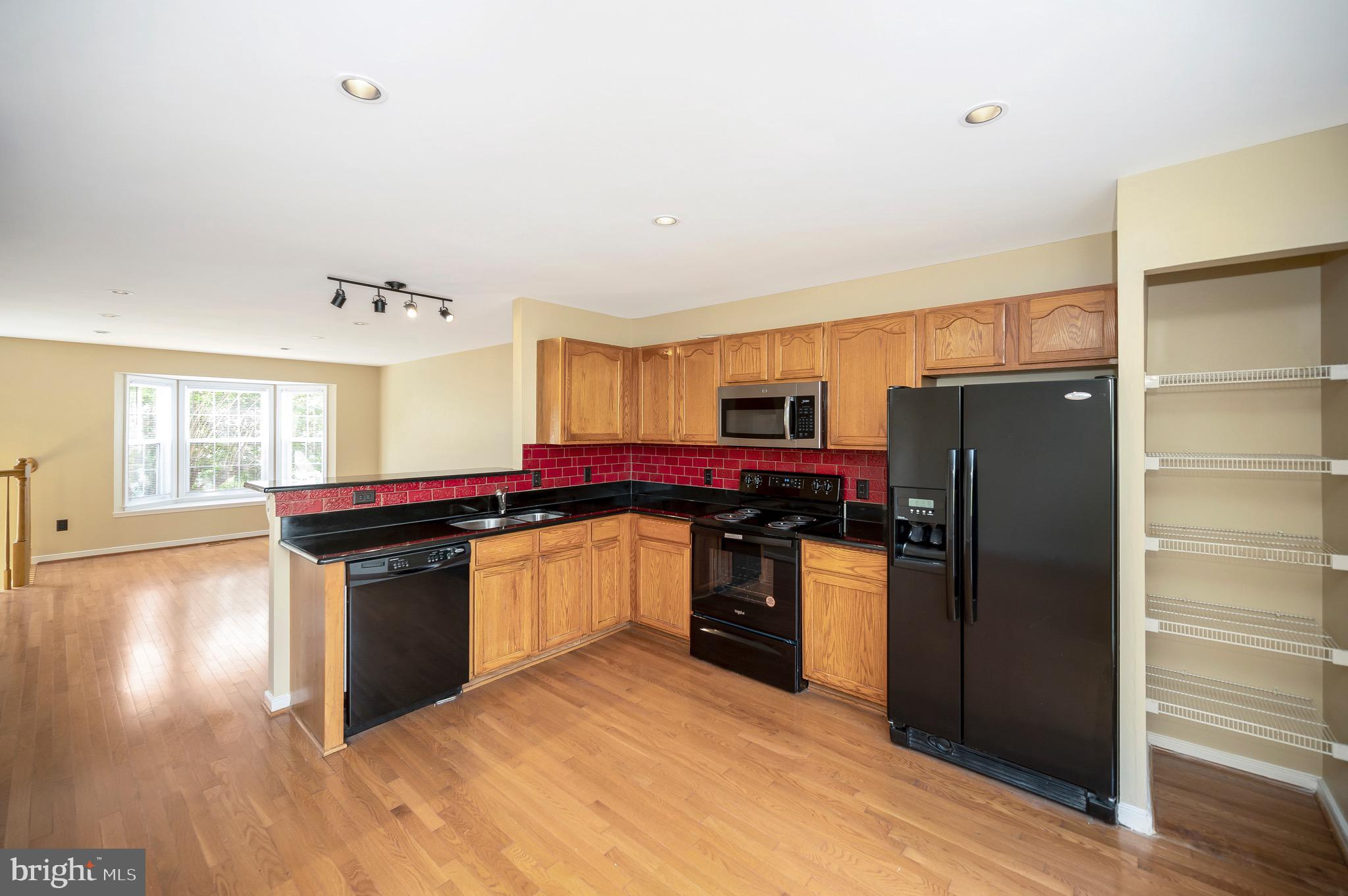 303 Donelson Loop Stafford, VA 22554 - Photo 32 of 50 Kitchen