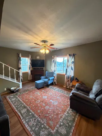 $239,000 | 909 Illinois Street, Walkerton, IN 46574