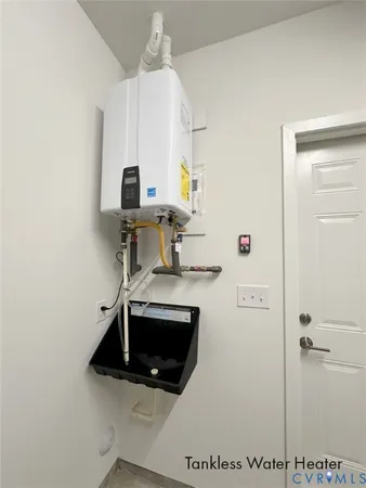 $2,625 | 5006 Distillers Lane, Unit A, Richmond, VA 23230