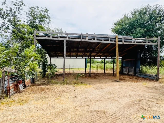 $599,999 | 10292 Highway 190, Lometa, TX 76853